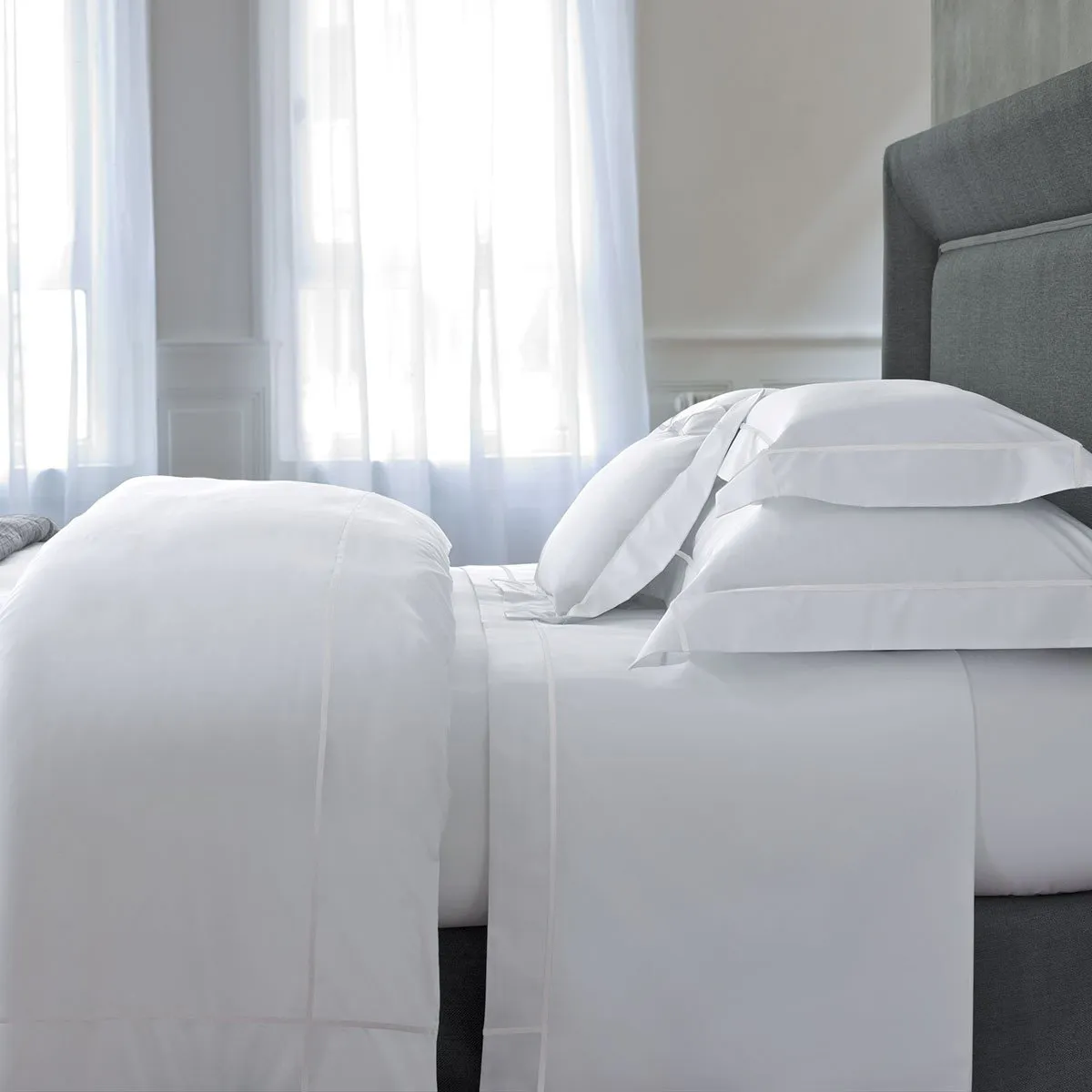 Athena Blanc Organic Cotton Bedding by Yves Delorme