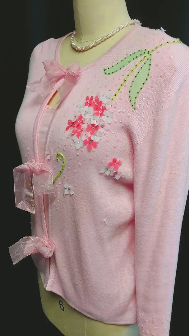 *BEAUTIFUL VINTAGE BOBBIE BELL PINK SWEATER ADORNED WITH 3-D FLOWERS, SEQUINS & BEADS