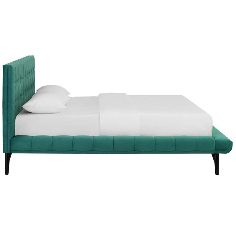 Biscuit Tufted Queen Upholstered Platform Bed