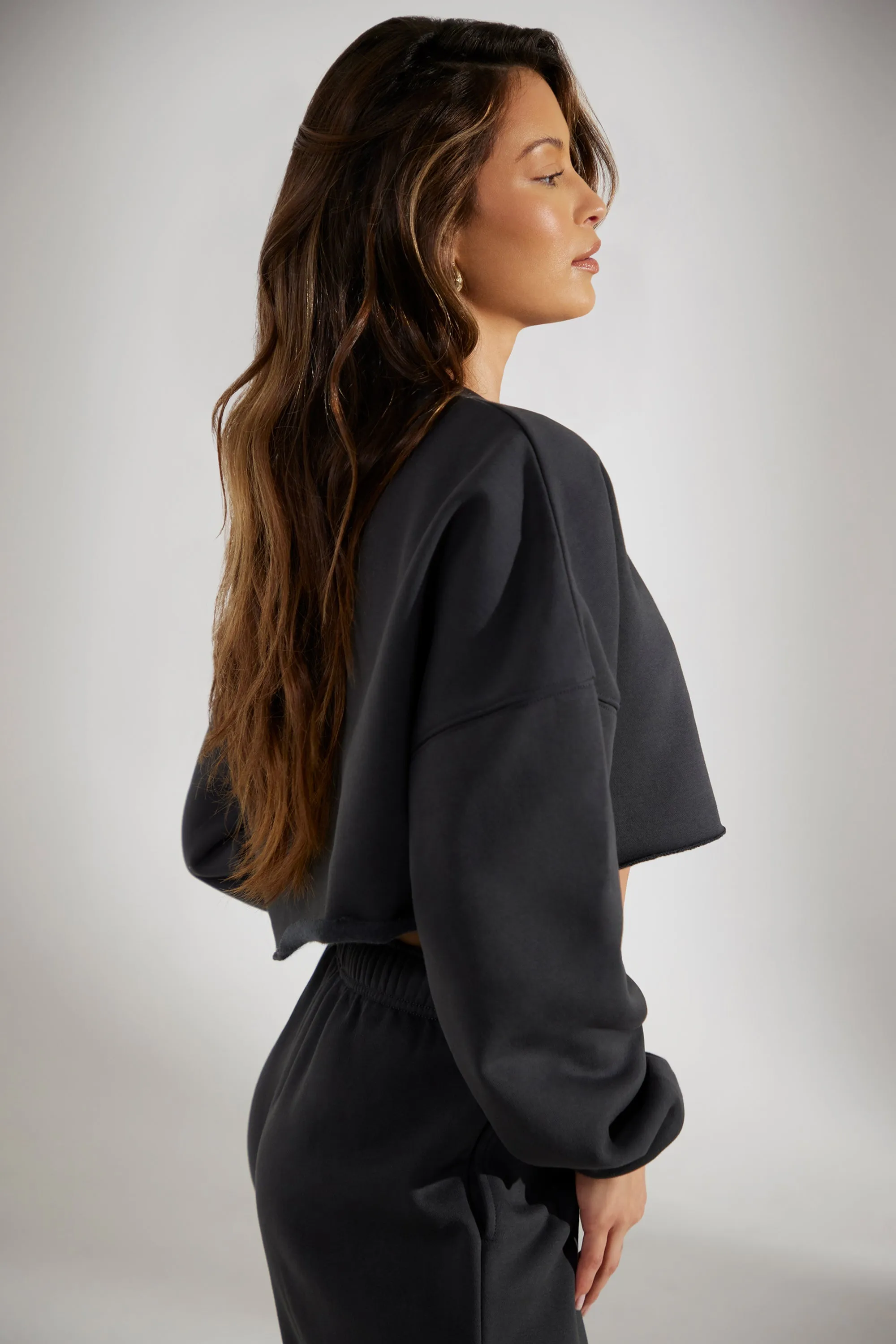Cropped Oversized Sweatshirt in Washed Black
