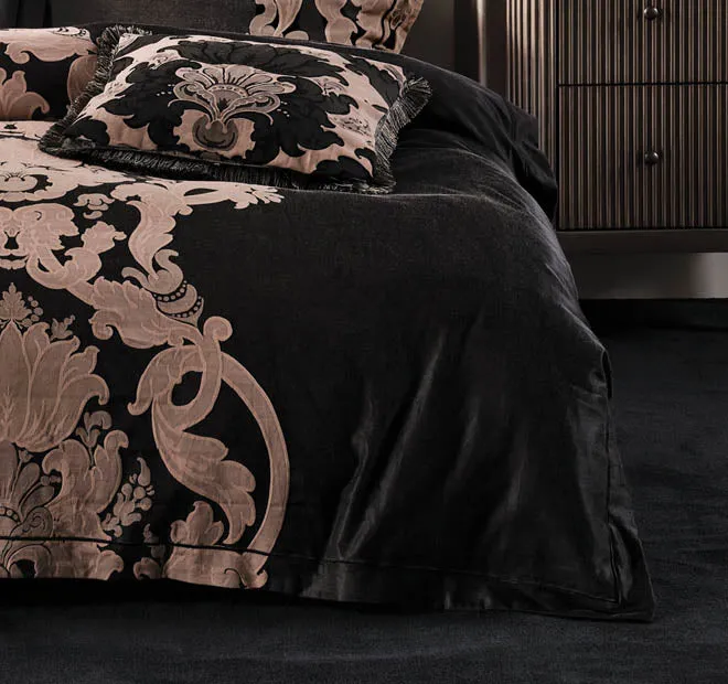 Dionisia Quilt Cover Set Range Black