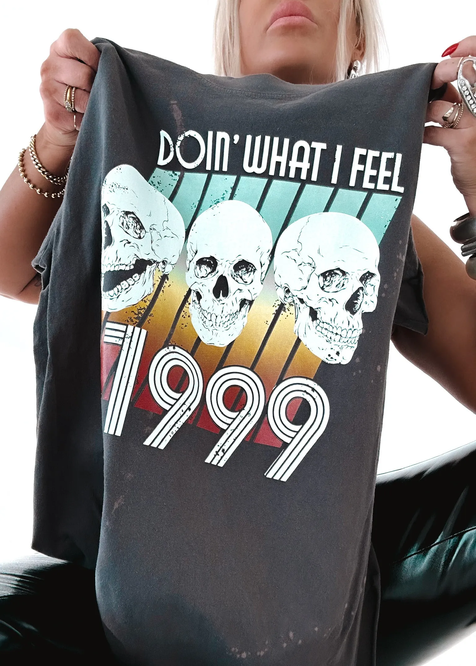 DOIN' WHAT I FEEL 1999 BLEACHED OUT SIDE SLIT TEE
