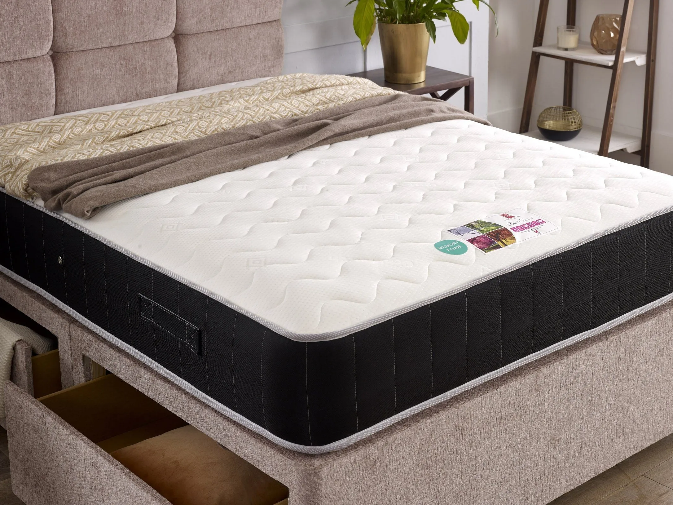 Dual Season 1000 Pocket Memory Cool Gel Divan Bed Set With Headboard