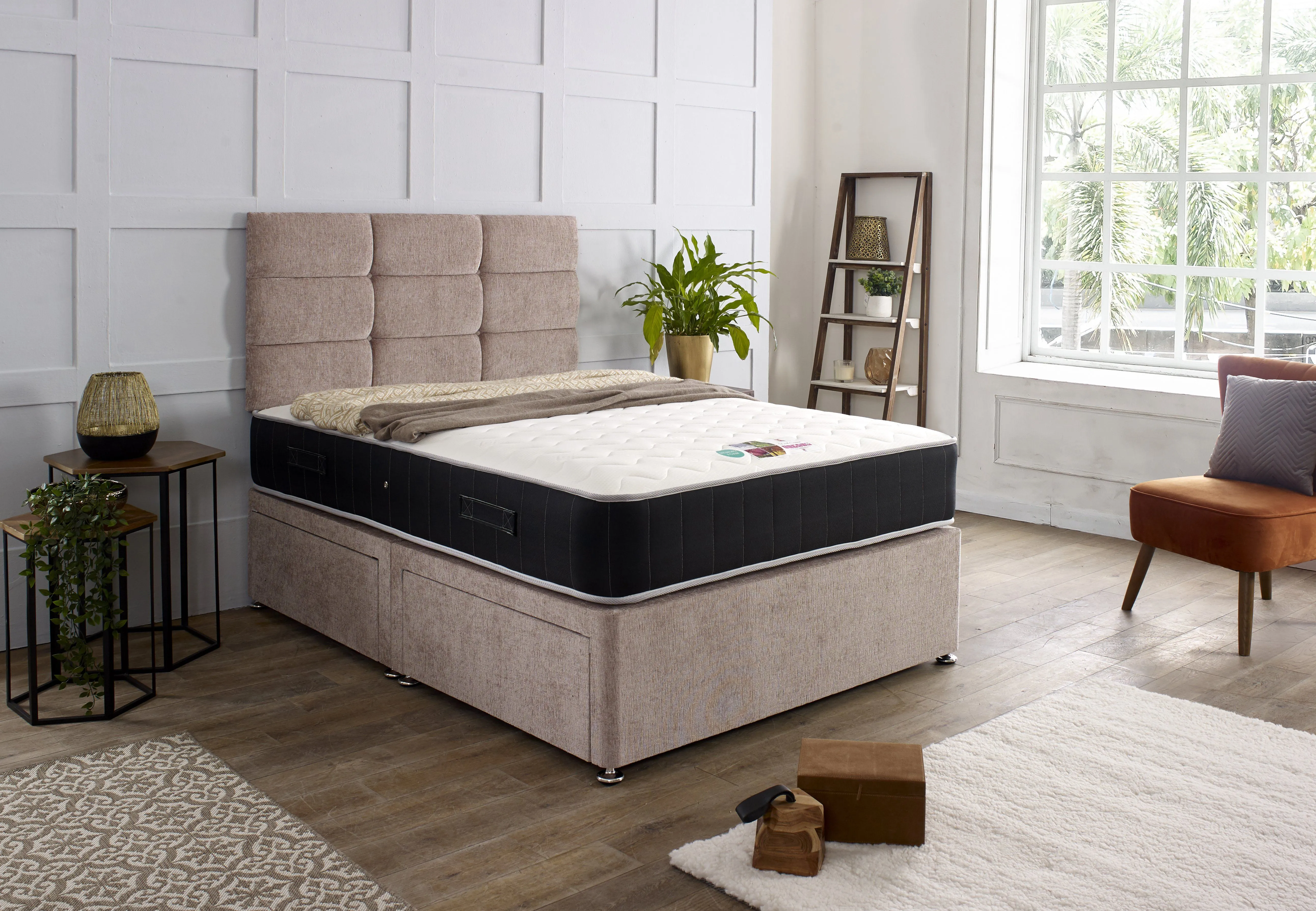 Dual Season 1000 Pocket Memory Cool Gel Divan Bed Set With Headboard