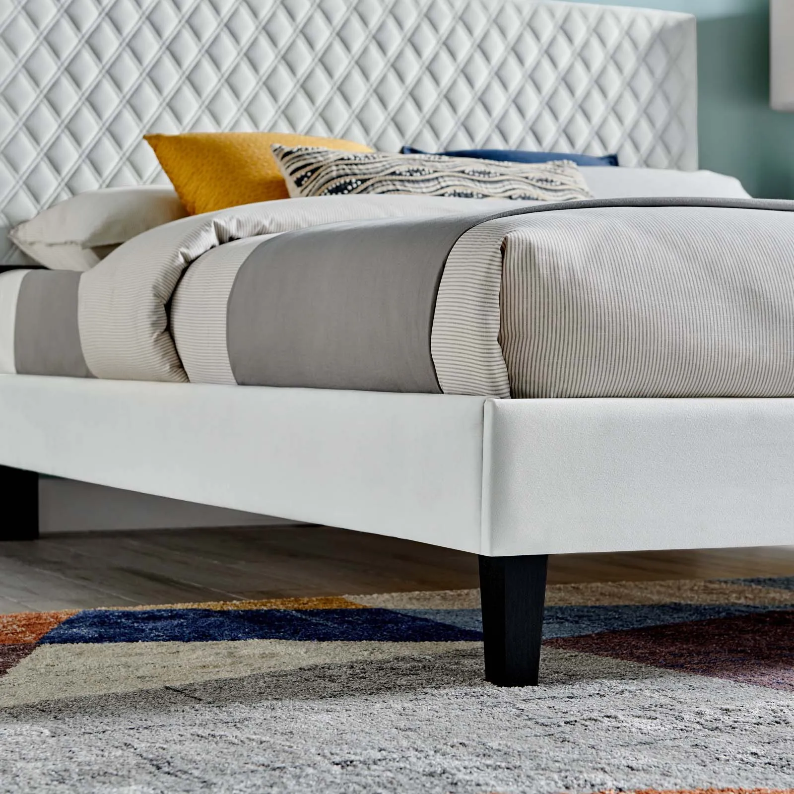 Garcelle Performance Velvet Twin Platform Bed By Modway - MOD-7044