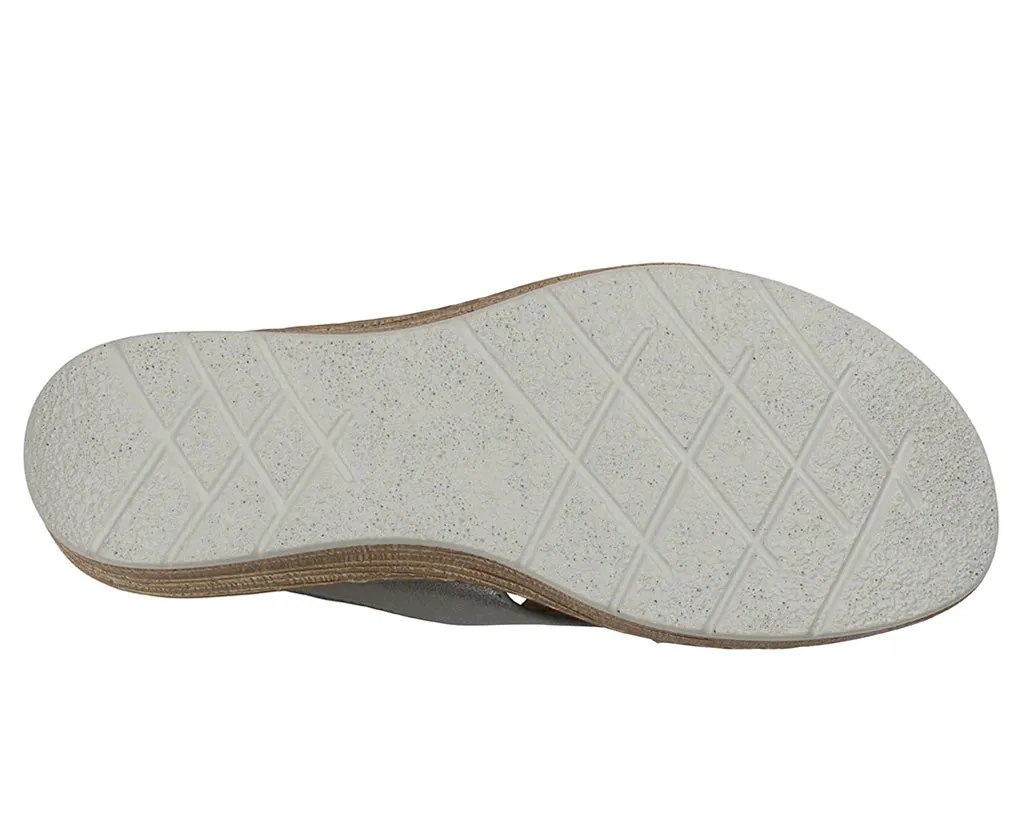 GC Shoes Women's Demi Buckle Wedge