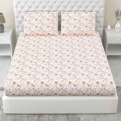 haus & kinder Bedsheet for Double Bed, Elastic Fitted Queen Size | 186 TC 1 Fitted Elastic Bed Sheet for Double Size Bed and 2 Pillow Covers (60 X 78 Inches   13 Inch Deep Pocket) | Utopia Red