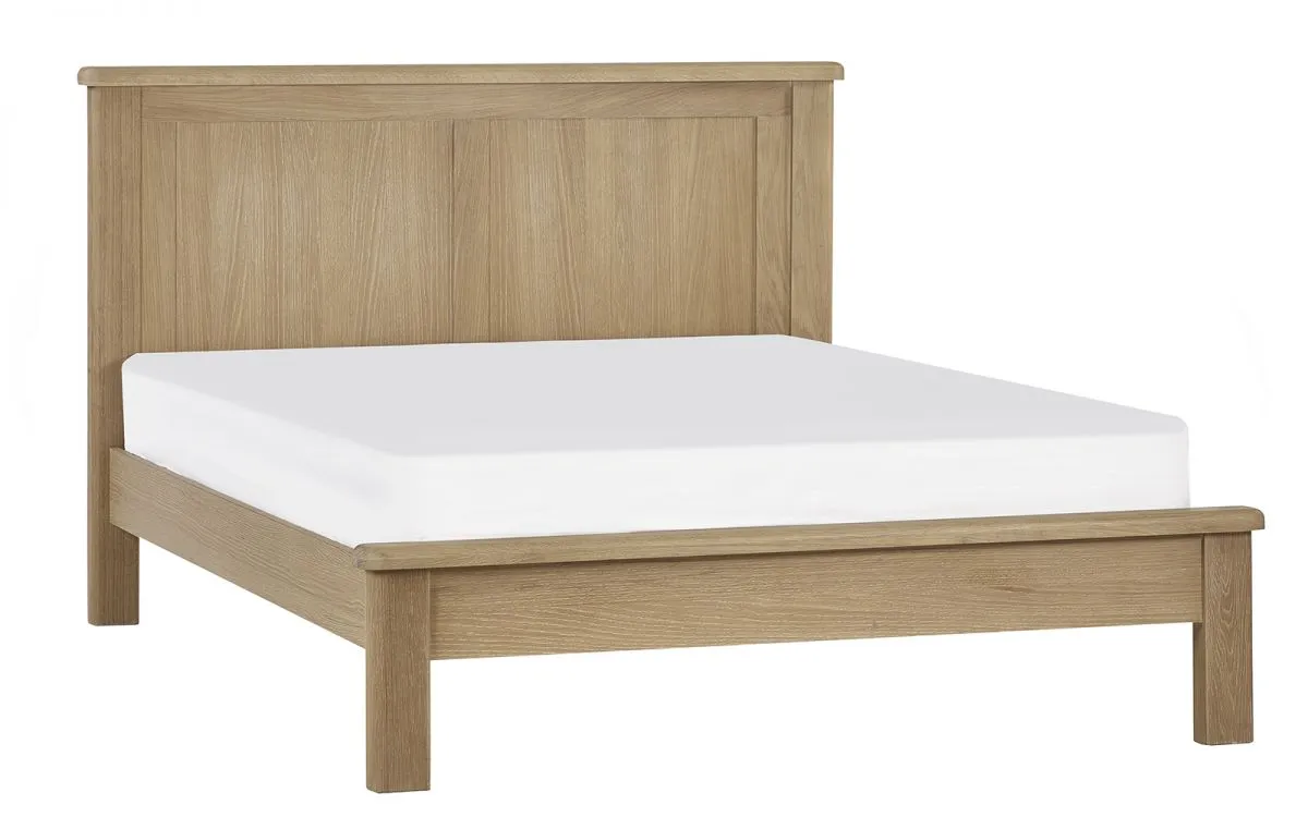 Julian Bowen Memphis Limed Oak Bed