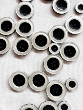Pearly Edge Black Buttons Bundle