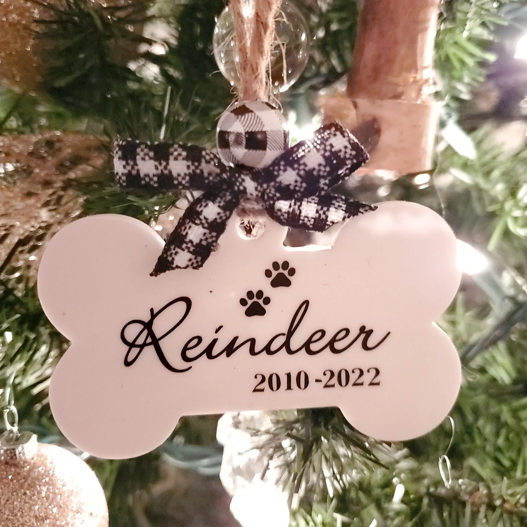 Personalized Pet Memorial Ornament | Bone Shape
